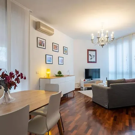 Duomo-portaromanaxxl Terrace & Free Parking * ميلان